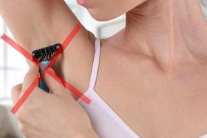 Cạo, nhổ hay wax sau triệt sẽ kích thích nang lông yếu hồi phục nhanh, làm giảm hiệu quả liệu trình thay vì để cơ thể tự đào thải lông.