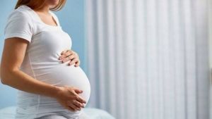 Bầu nhổ lông nách được không: hướng dẫn an toàn từ bác sĩ