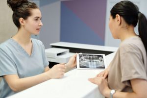Triệt lông tại nhà an toàn: 5 bước tránh bỏng da hiệu quả